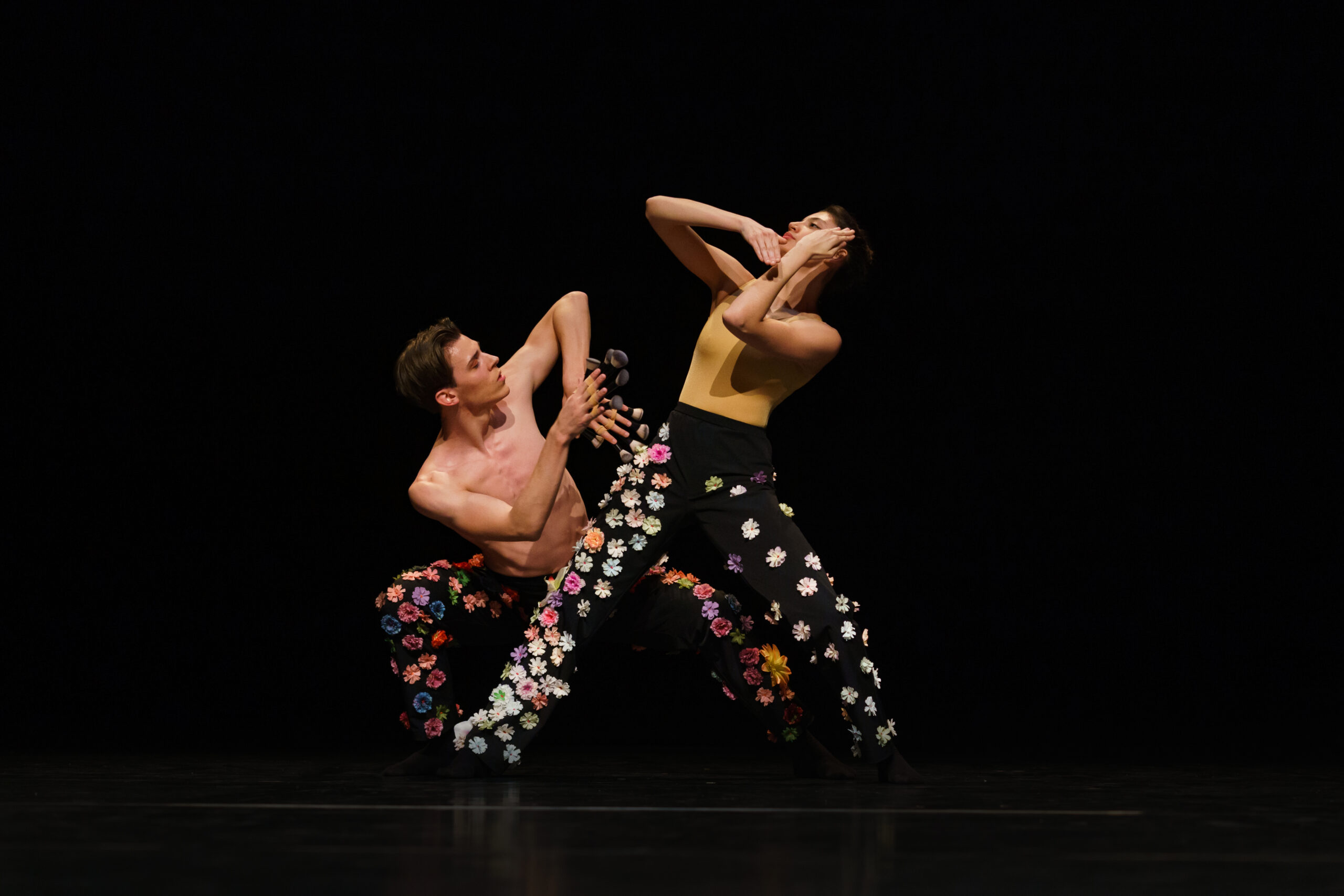 Holland Dance – Talent On The Move – (Sjoerd Derine) – publiciteitsfoto liggend