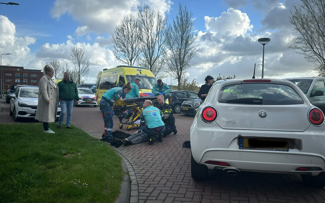 Vrouw ernstig gewond na aanrijding klaversloot Broek op Langedijk