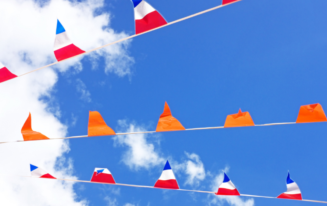 Vrijmarkt en wegafsluitingen tijdens Koningsdag in Schagen