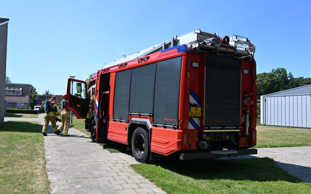 Woningbrand zorgt voor flinke rookontwikkeling in Dirkshorn